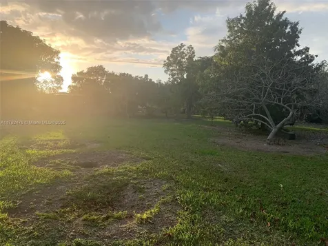 24105 SW 124th Avenue Homestead FL 33032