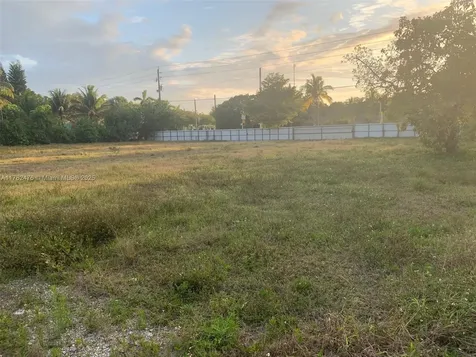24105 SW 124th Avenue Homestead FL 33032