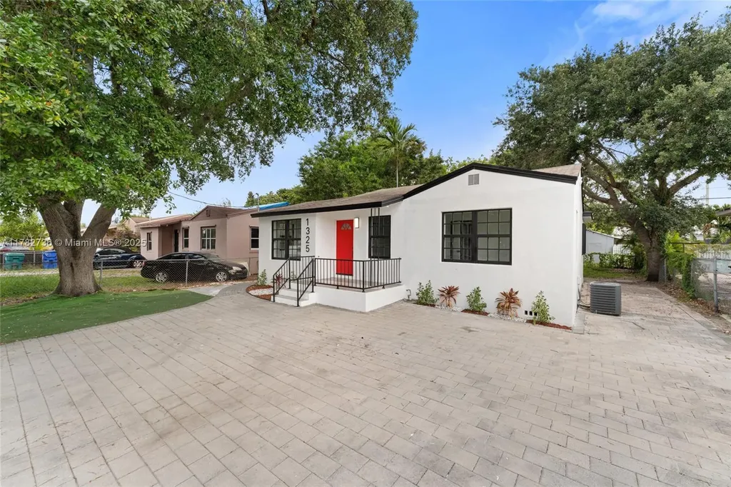 1325 NW 51st Street Miami FL 33142