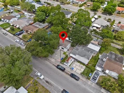 1325 NW 51st Street Miami FL 33142