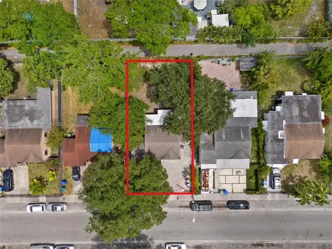 1325 NW 51st Street Miami FL 33142