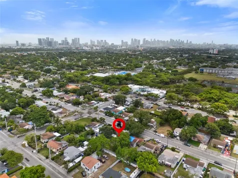1325 NW 51st Street Miami FL 33142