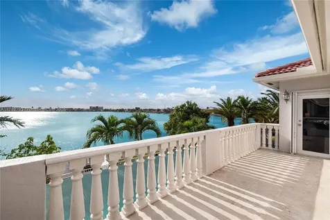 13850 SW 132nd Avenue Miami FL 33186