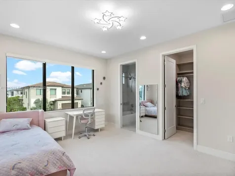 20324 Castle Stuart Avenue Boca Raton FL 33434