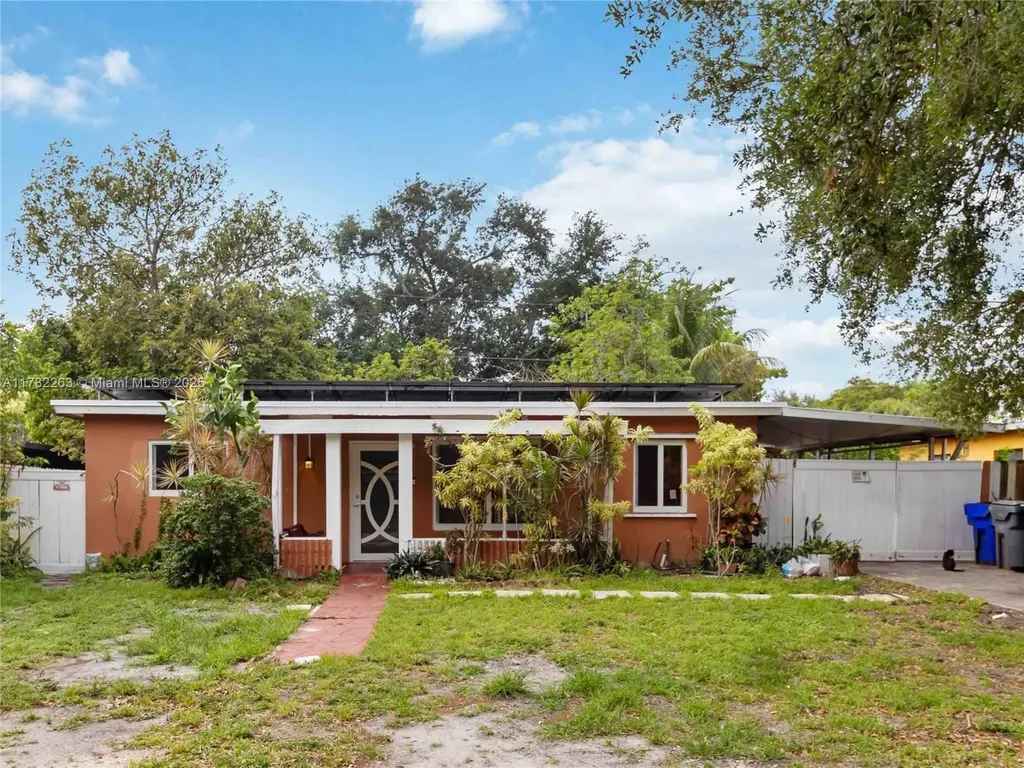 6328 Garfield Street Hollywood FL 33024