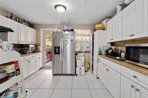 6328 Garfield Street Hollywood FL 33024