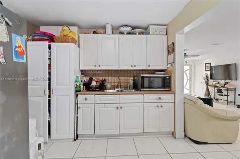 6328 Garfield Street Hollywood FL 33024