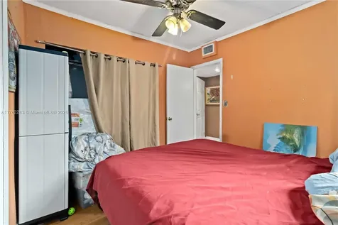 6328 Garfield Street Hollywood FL 33024