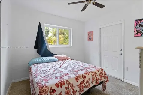 6328 Garfield Street Hollywood FL 33024