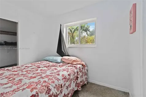 6328 Garfield Street Hollywood FL 33024