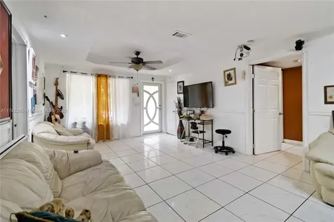 6328 Garfield Street Hollywood FL 33024
