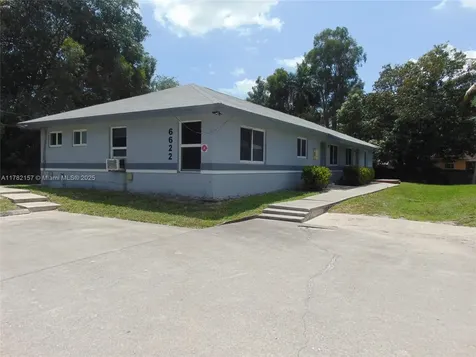 6622 SW 48th Street Davie FL 33314