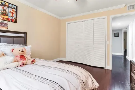 1451 NW 112th Terrace Pembroke Pines FL 33026