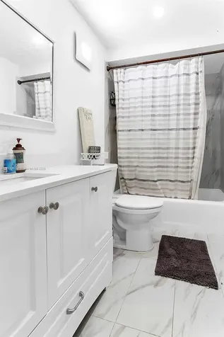 1451 NW 112th Terrace Pembroke Pines FL 33026