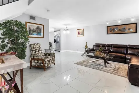 1451 NW 112th Terrace Pembroke Pines FL 33026