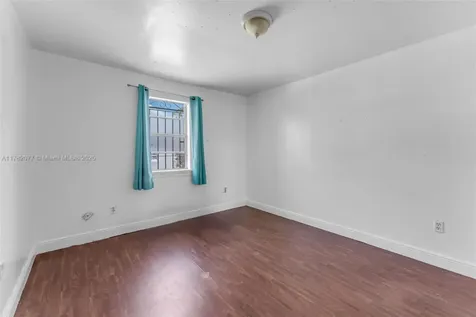 425 NW 8th Avenue Homestead FL 33030