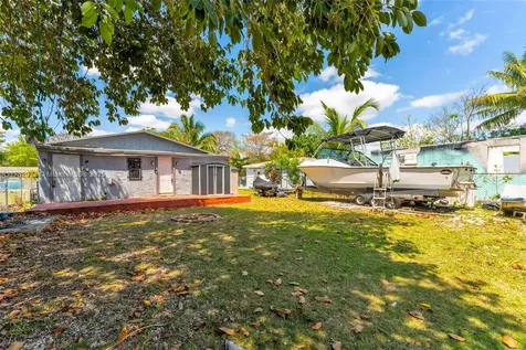 425 NW 8th Avenue Homestead FL 33030
