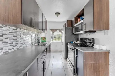 425 NW 8th Avenue Homestead FL 33030