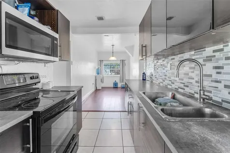 425 NW 8th Avenue Homestead FL 33030