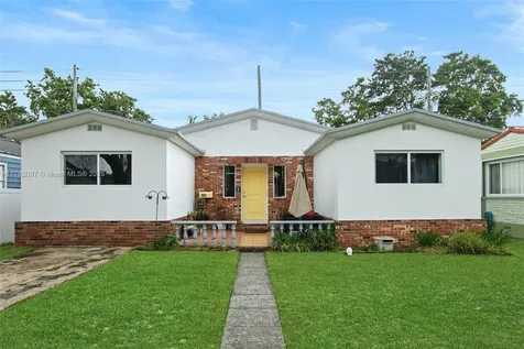 259 Nahkoda Drive Miami Springs FL 33166