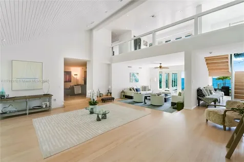 510 S Mashta Drive Key Biscayne FL 33149