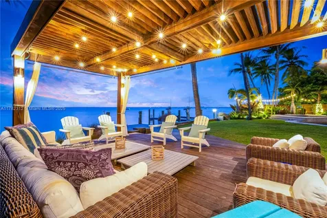 510 S Mashta Drive Key Biscayne FL 33149