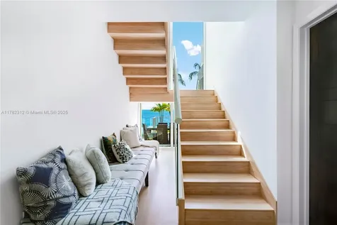 510 S Mashta Drive Key Biscayne FL 33149
