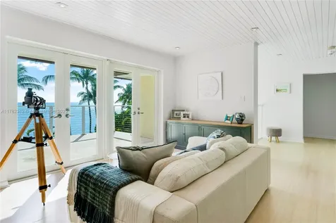 510 S Mashta Drive Key Biscayne FL 33149