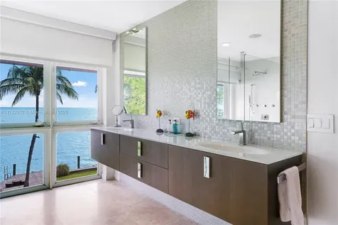 510 S Mashta Drive Key Biscayne FL 33149