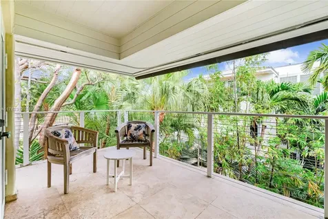 510 S Mashta Drive Key Biscayne FL 33149