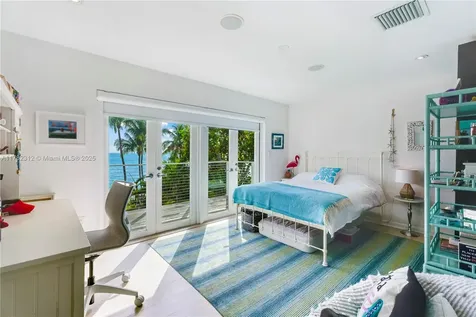 510 S Mashta Drive Key Biscayne FL 33149