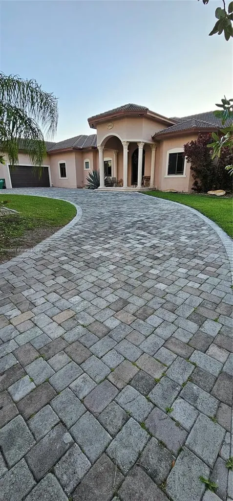 19330 SW 134th Court Miami FL 33177