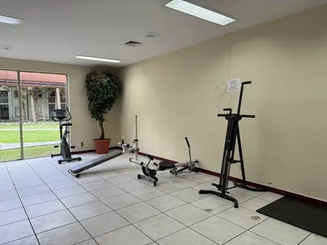 9121 SW 138th Place Miami FL 33186