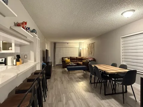 9121 SW 138th Place Miami FL 33186