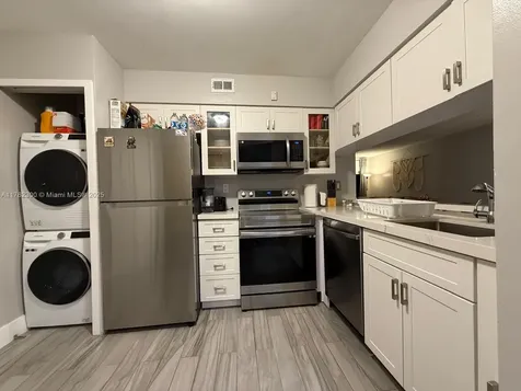 9121 SW 138th Place Miami FL 33186
