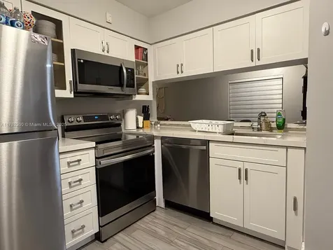 9121 SW 138th Place Miami FL 33186