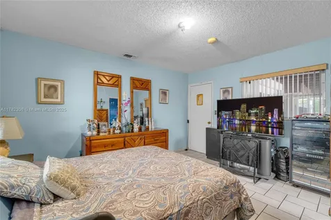 12273 SW 27th Street Miami FL 33175