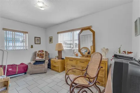 12273 SW 27th Street Miami FL 33175