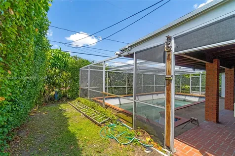 12273 SW 27th Street Miami FL 33175