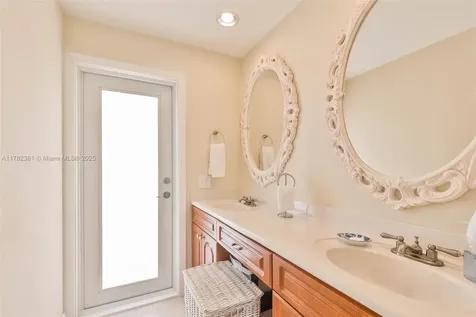 8330 SW 176th Street Palmetto Bay FL 33157