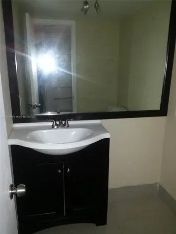 2750 NE 183rd Street Aventura FL 33160