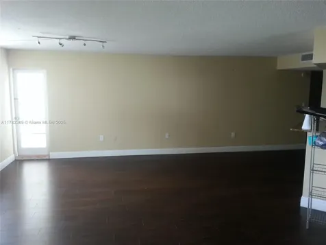 2750 NE 183rd Street Aventura FL 33160