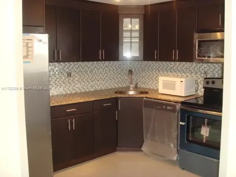 2750 NE 183rd Street Aventura FL 33160