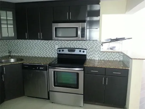 2750 NE 183rd Street Aventura FL 33160