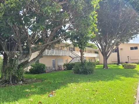 14 Salisbury A West Palm Beach FL 33417