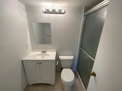 381 Fanshaw J Boca Raton FL 33434