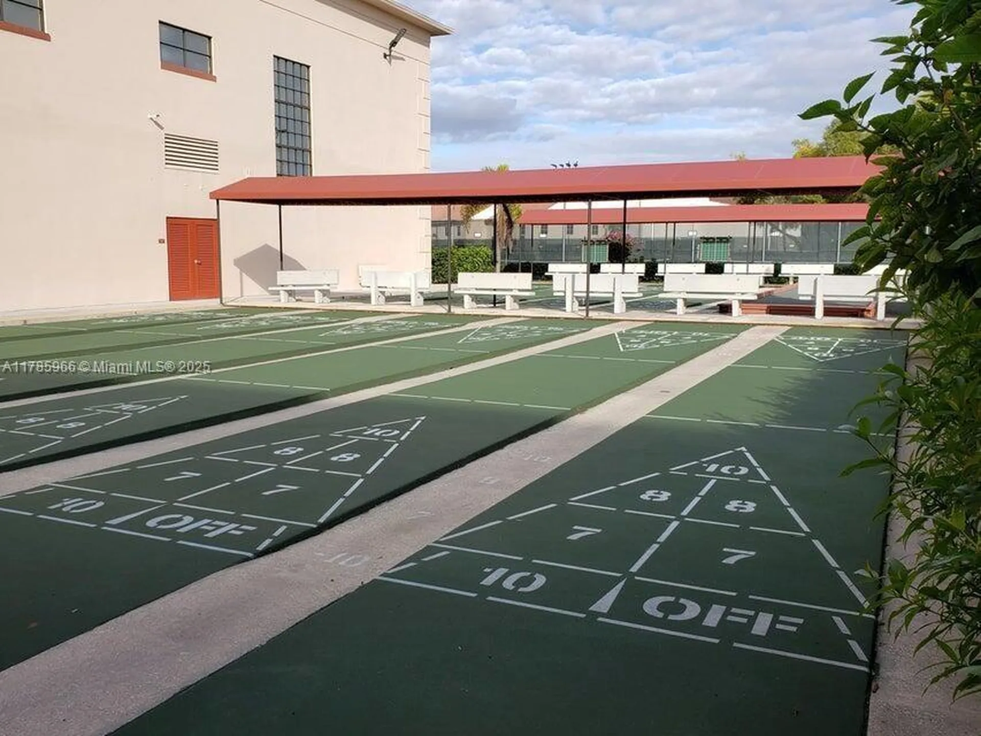 22 Suffolk A Boca Raton FL 33434