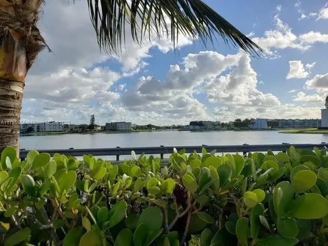 22 Suffolk A Boca Raton FL 33434