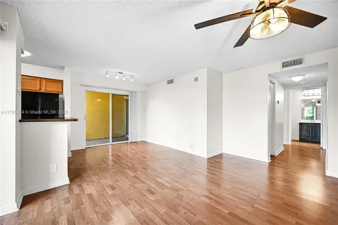 7640 Westwood Drive Tamarac FL 33321