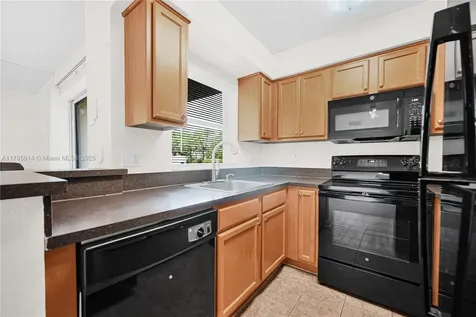 7640 Westwood Drive Tamarac FL 33321